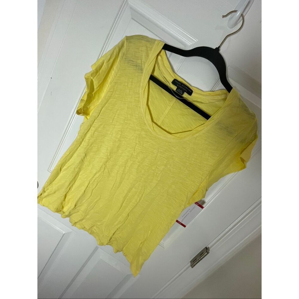 Social Standard by Sanctuary womens scoop tee NWT XL yellow